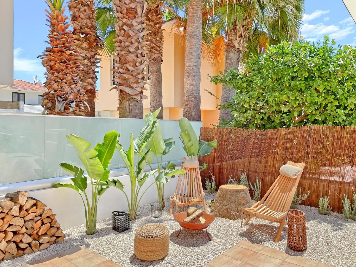 לרנקה Villa Alba With Beach Access מראה חיצוני תמונה