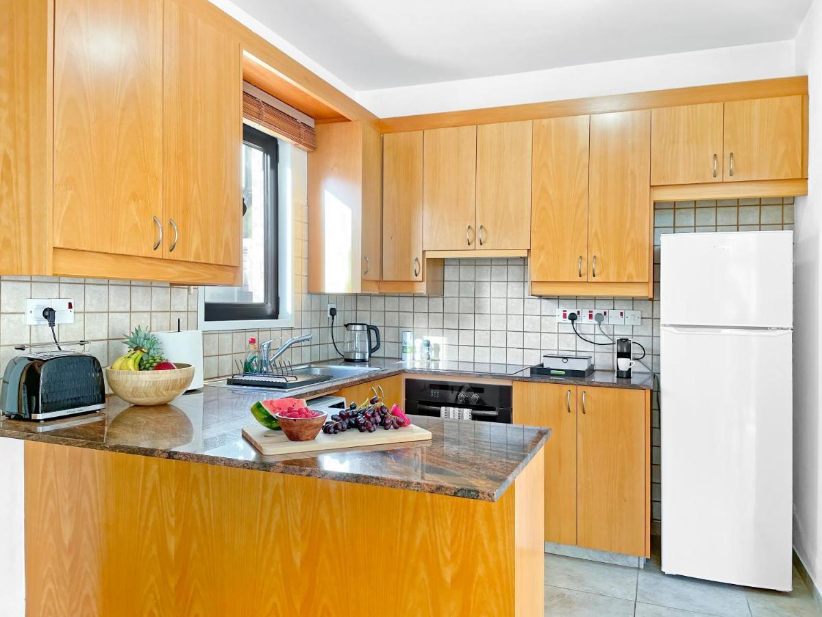 לרנקה Villa Alba With Beach Access מראה חיצוני תמונה